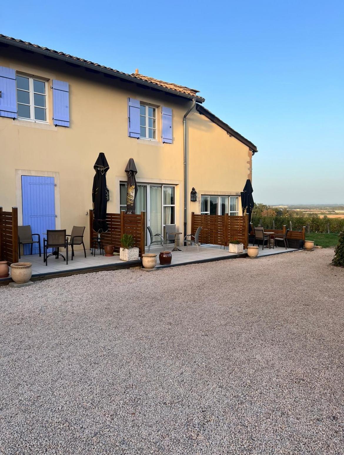 La Cote Des Blancs - Domaine Viticole & Maison D'Hotes Vinzelles Exterior foto